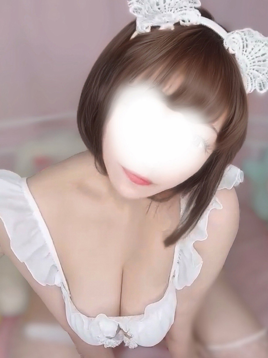藤原　せりな